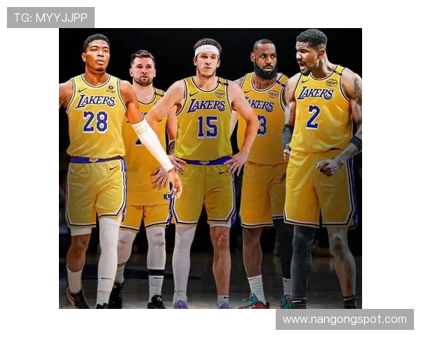 湖人队新赛季阵容调整完毕 詹姆斯领衔全新打法挑战总冠军